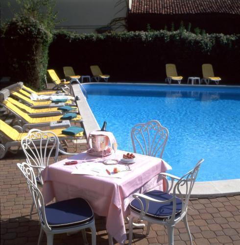 Hotel Regina Olga Lake Como Buitenkant foto